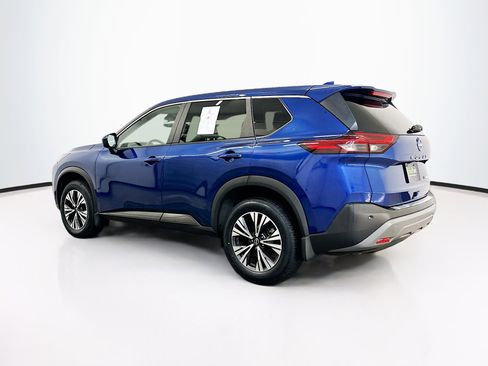 Used 2023 Nissan Rogue SV image 5