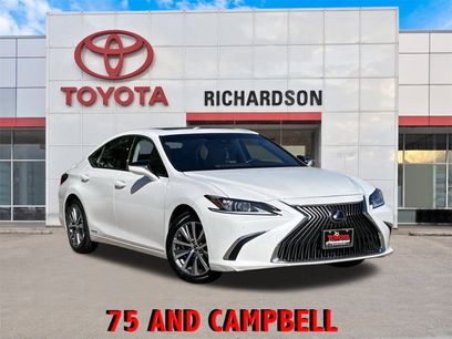 Used 2021 Lexus ES 300h w/ Premium Package