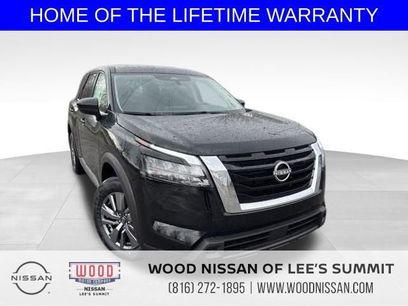New 2025 Nissan Pathfinder S