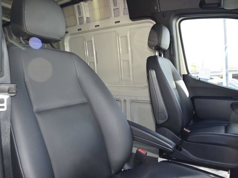 Used 2024 Mercedes-Benz Sprinter 3500 w/ Acoustic Package image 13