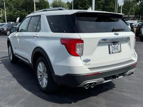 Used 2023 Ford Explorer King Ranch w/ Technology Package AWD/4WD image 6