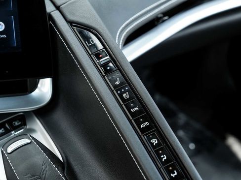 Used 2025 Chevrolet Corvette Stingray Preferred Conv w/ 2LT image 26