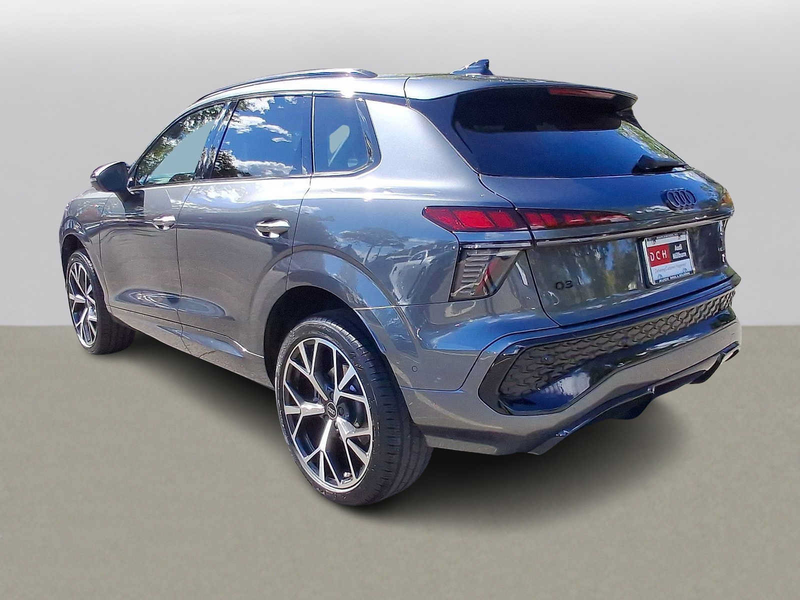 Used 2026 Audi Q3 quattro 2.0T AWD/4WD image 28