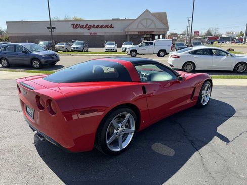 Used 2006 Chevrolet Corvette Coupe w/ Preferred Equipment Group image 5