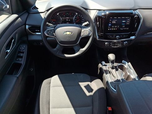 Used 2023 Chevrolet Traverse LT AWD/4WD image 13