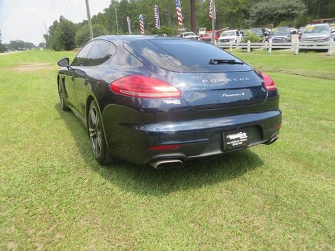Used 2015 Porsche Panamera image 8