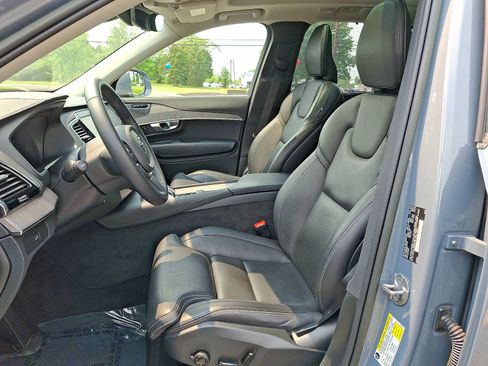 Used 2023 Volvo XC90 B6 Ultimate w/ Protection Package Premier AWD/4WD image 11