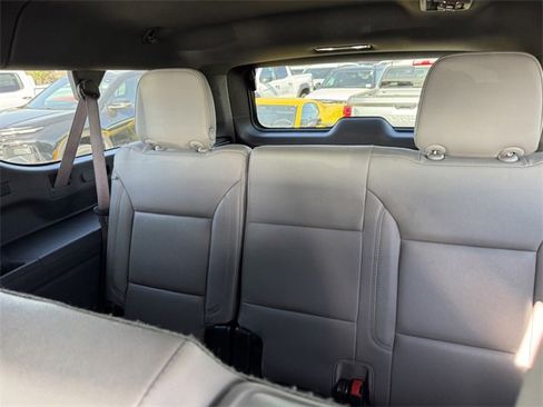 Certified 2023 Chevrolet Suburban LT image 10