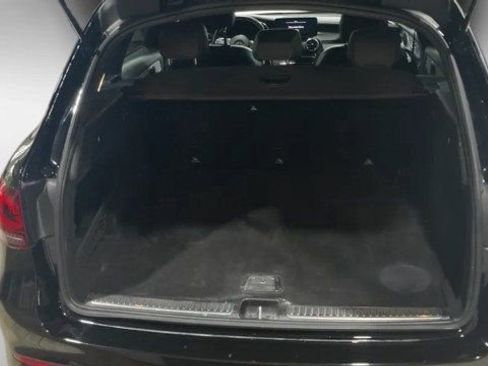 Used 2022 Mercedes-Benz GLC 300 image 8