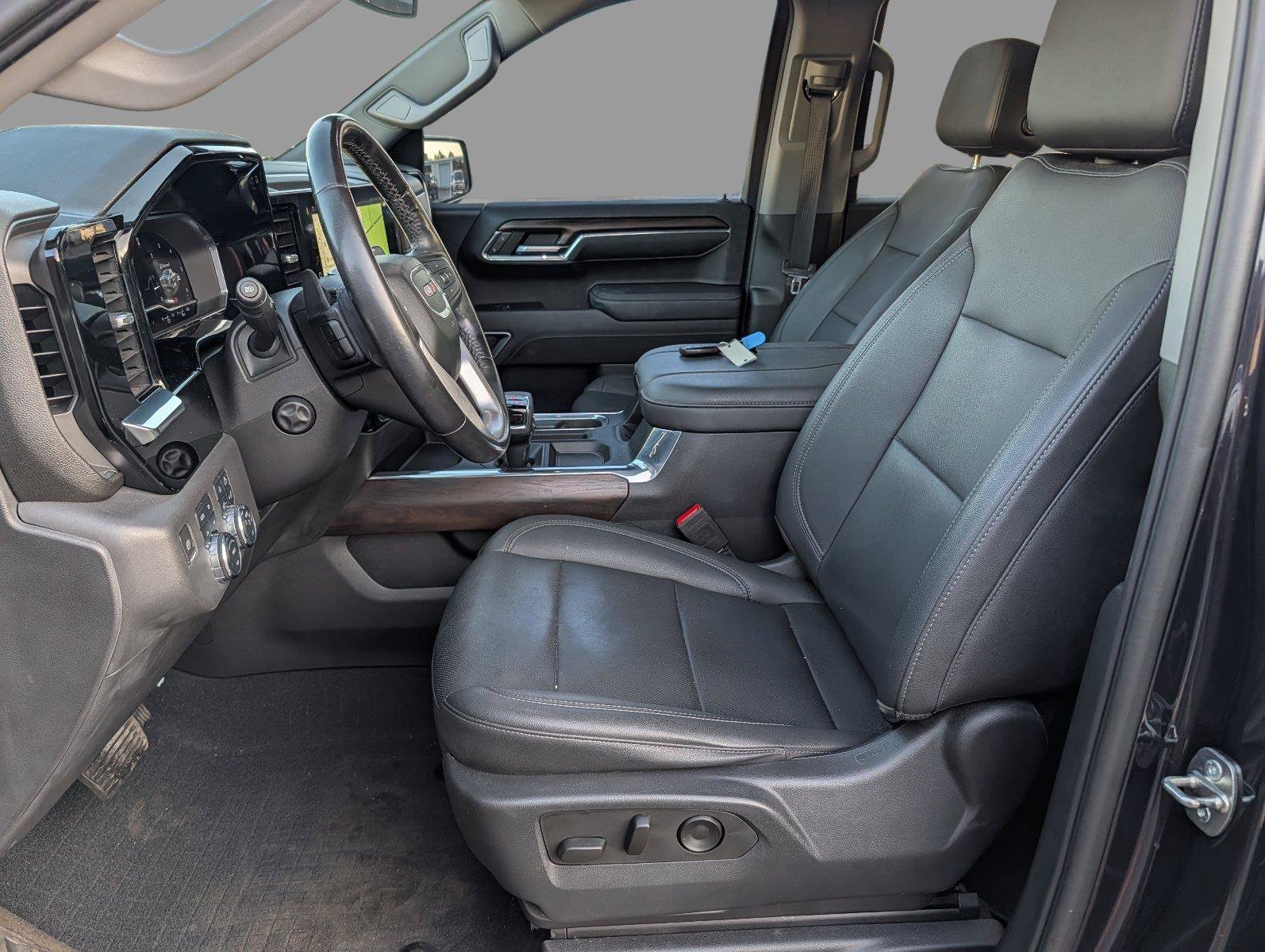 Used 2023 GMC Sierra 1500 SLT w/ SLT Premium Package AWD/4WD image 11