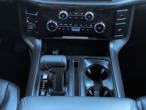 Used 2024 Ford F150 Lariat w/ Equipment Group 502A High image 19