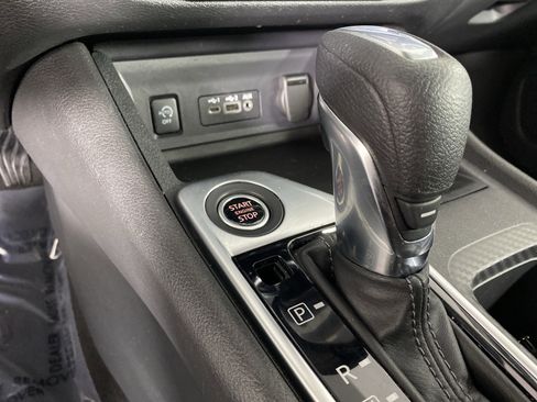 Used 2024 Nissan Sentra SV image 25