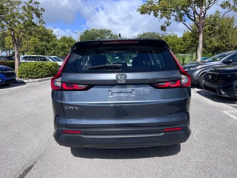 Used 2024 Honda CR-V LX image 5