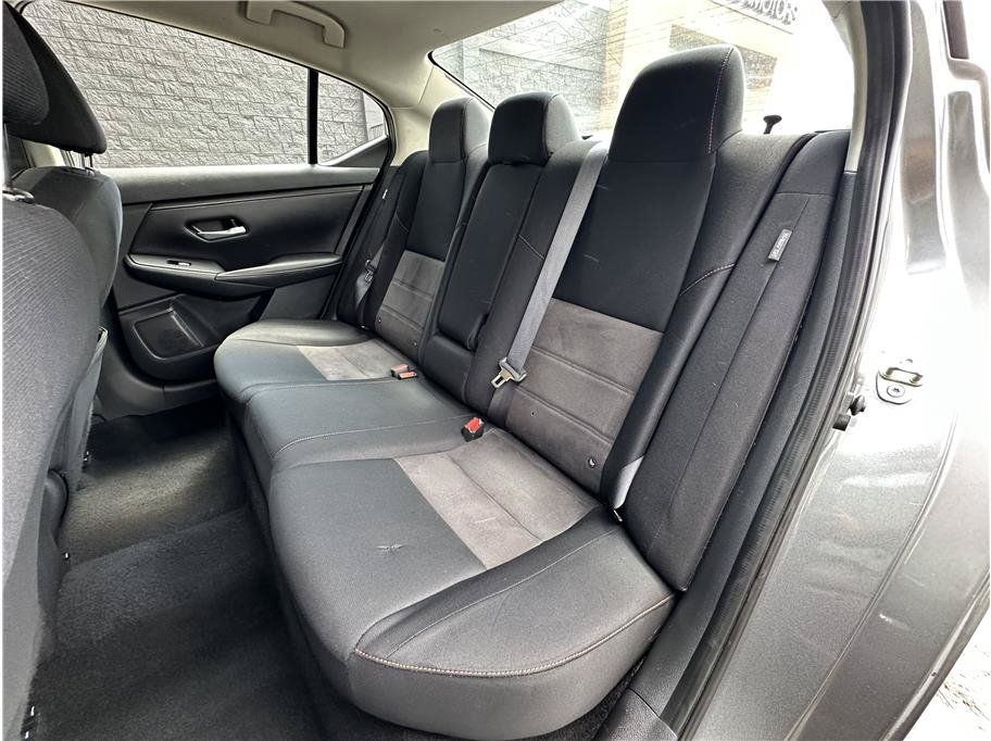 Used 2020 Nissan Sentra SR FWD image 16