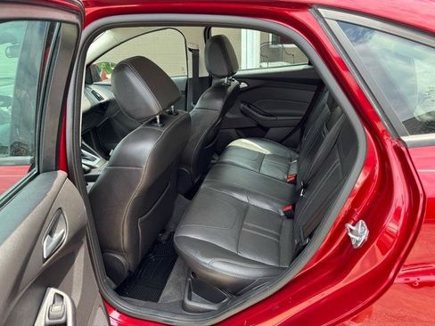 Used 2013 Ford Focus SE FWD image 13