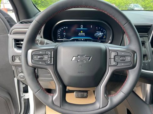 Used 2024 Chevrolet Tahoe RST w/ RST Performance Edition AWD/4WD image 9