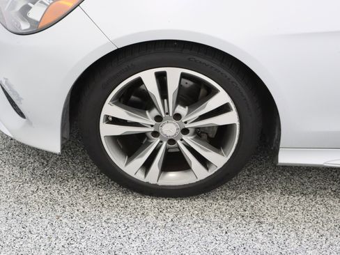 Used 2016 Mercedes-Benz E 350 Sedan w/ Premium Package image 11