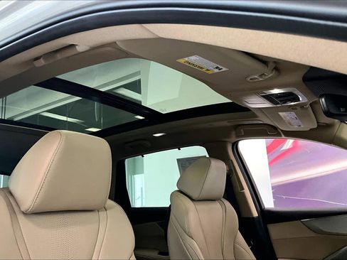 Certified 2025 Acura MDX SH-AWD w/ Technology Package image 27