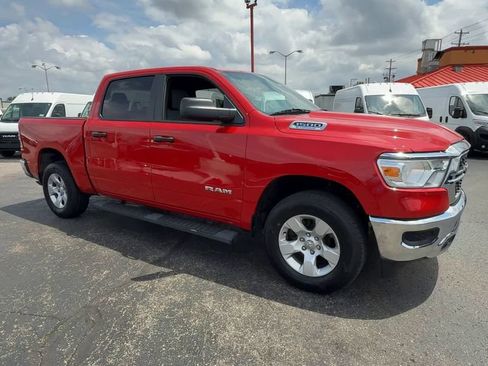Used 2023 RAM 1500 Lone Star AWD/4WD image 2