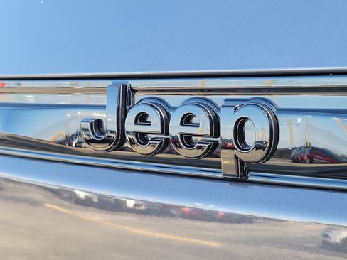 New 2026 Jeep Grand Cherokee Limited Reserve AWD/4WD image 6