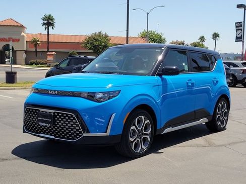 Certified 2025 Kia Soul EX FWD image 10