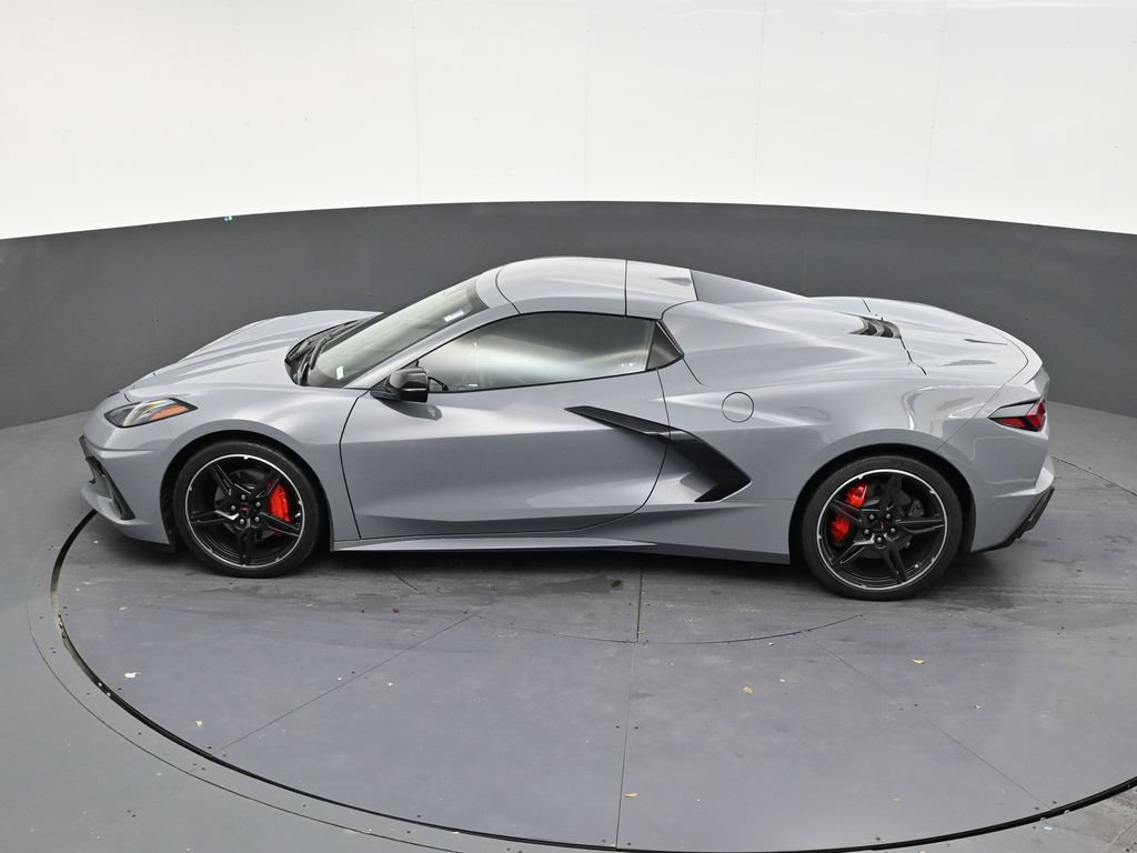 Used 2024 Chevrolet Corvette Stingray Convertible w/ 1LT RWD image 12