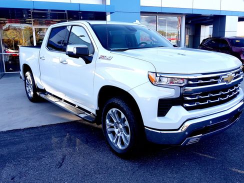 New 2026 Chevrolet Silverado 1500 LTZ w/ Z71 Off-Road Package image 3