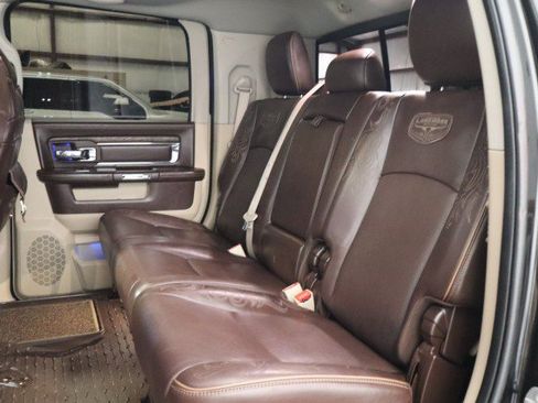 Used 2017 RAM 3500 Laramie Longhorn w/ Cold Weather Group AWD/4WD image 10