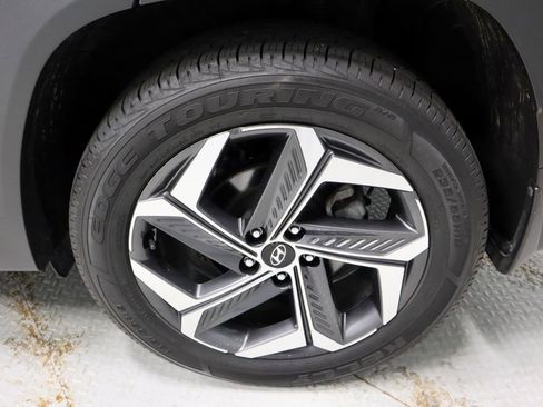 Certified 2022 Hyundai Tucson Limited AWD/4WD image 21