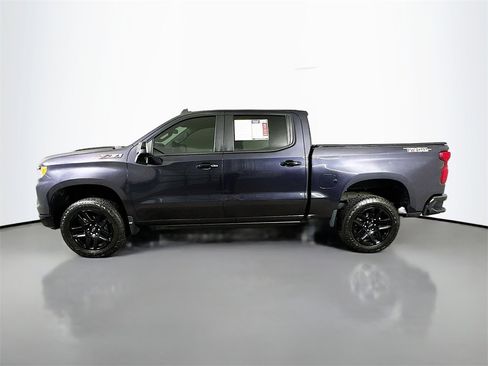 Used 2022 Chevrolet Silverado 1500 LT Trail Boss image 5