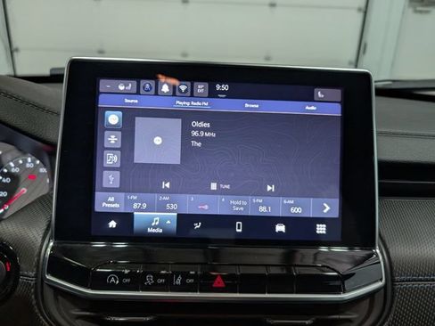 Used 2025 Jeep Compass Latitude w/ Altitude Special Edition AWD/4WD image 20