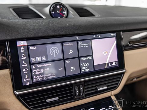 Used 2019 Porsche Cayenne AWD/4WD image 27