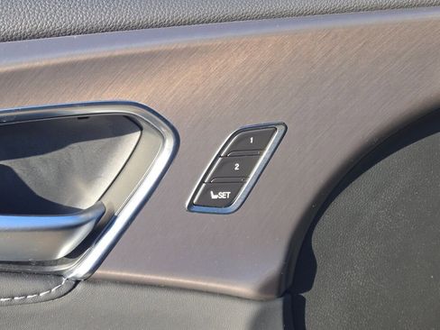 Certified 2025 Acura RDX SH-AWD image 27