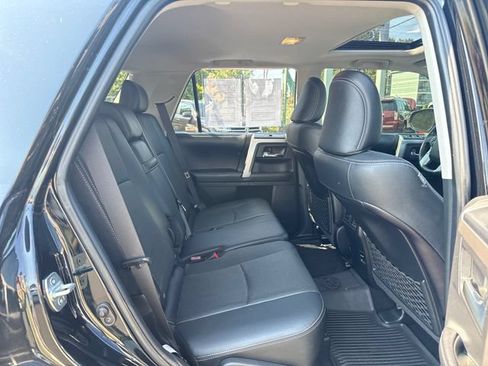 Used 2017 Toyota 4Runner Limited AWD/4WD image 10