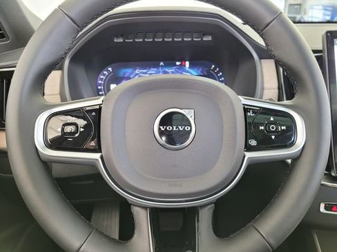 New 2026 Volvo XC90 B6 Plus w/ Protection Package Premier AWD/4WD image 21