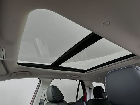 New 2026 Honda Pilot image 17