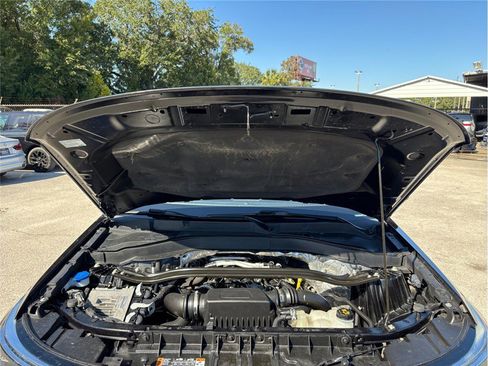 Used 2020 Ford Explorer Platinum w/ Premium Technology Package image 54