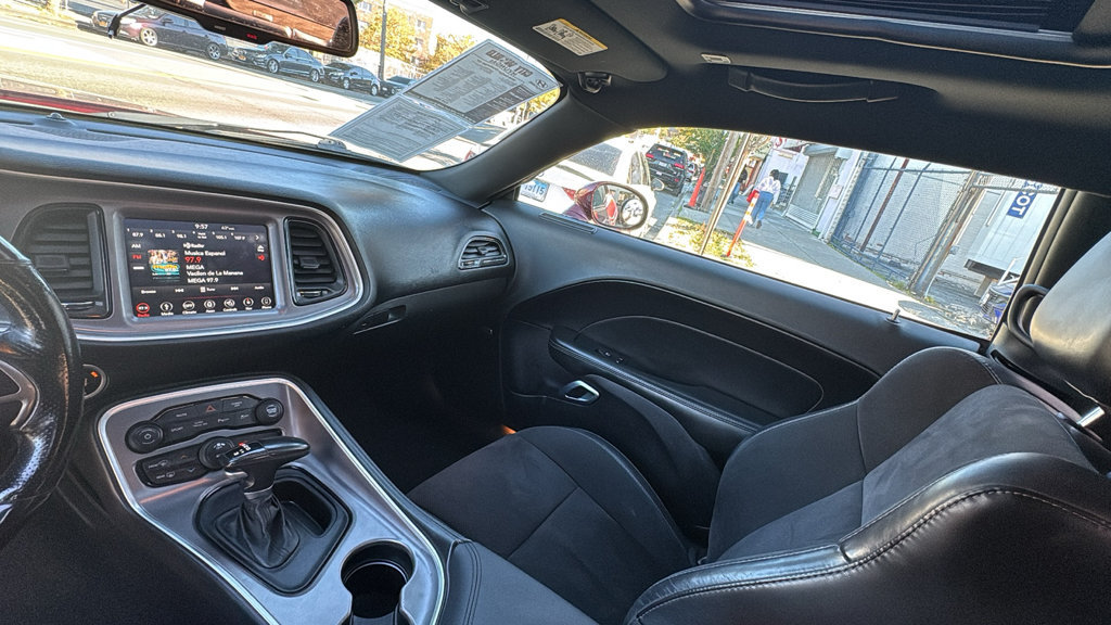 Used 2019 Dodge Challenger GT w/ Plus Package AWD/4WD image 27