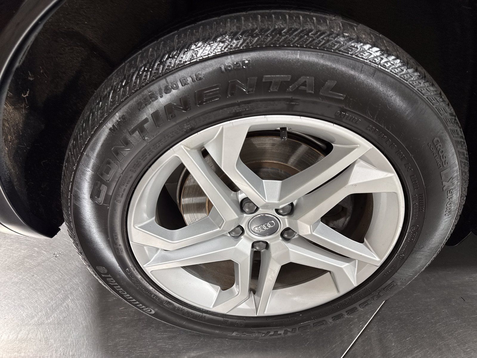 Used 2019 Audi Q5 2.0T Premium w/ Convenience Package AWD/4WD image 13