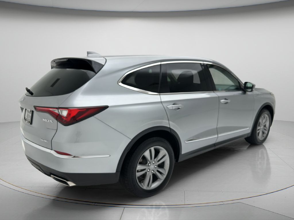 Used 2024 Acura MDX SH-AWD image 5