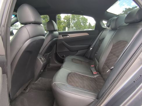 Used 2018 Hyundai Sonata Sport w/ Tech Package 05 FWD image 8