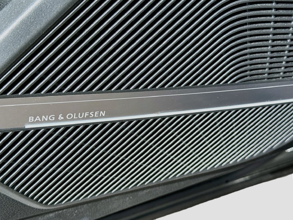 Certified 2023 Audi SQ5 Premium Plus w/ Premium Plus Package AWD/4WD image 21