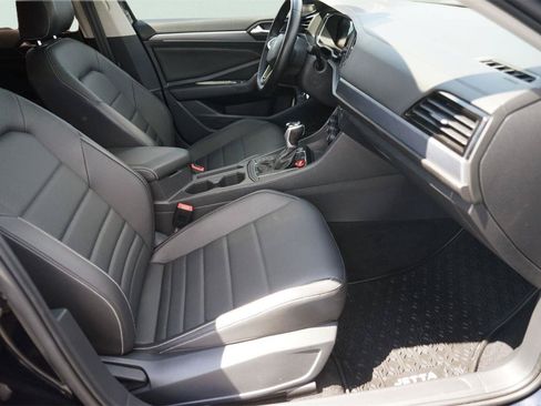 Used 2022 Volkswagen Jetta SE FWD image 19