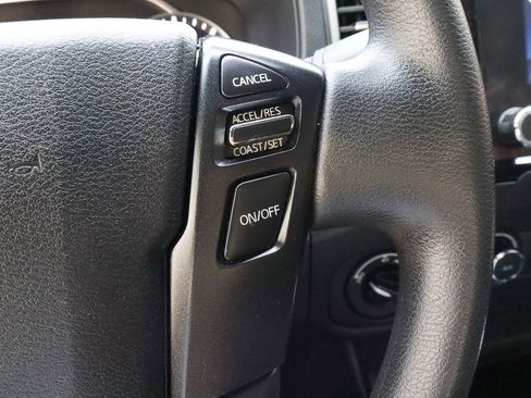 Used 2022 Nissan Frontier SV image 30