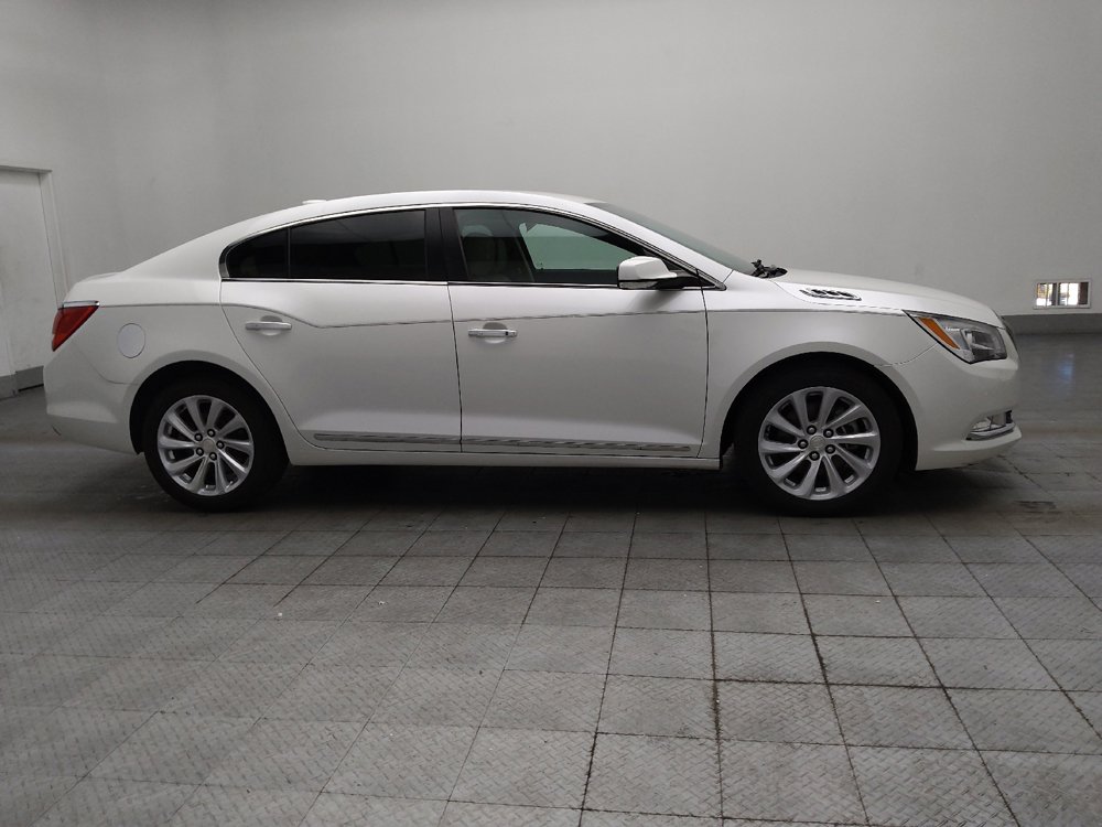 Used 2016 Buick LaCrosse Leather w/ Experience Buick Package FWD image 11