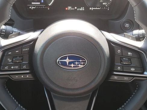Used 2025 Subaru Forester Limited AWD/4WD image 27