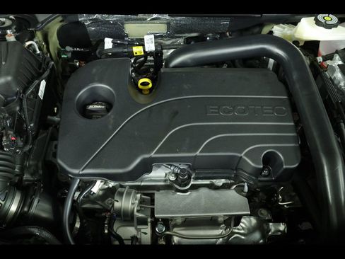 New 2026 Chevrolet Equinox LT FWD image 16