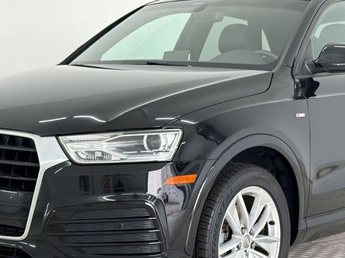 Used 2018 Audi Q3 2.0T Premium w/ Convenience Package AWD/4WD image 12