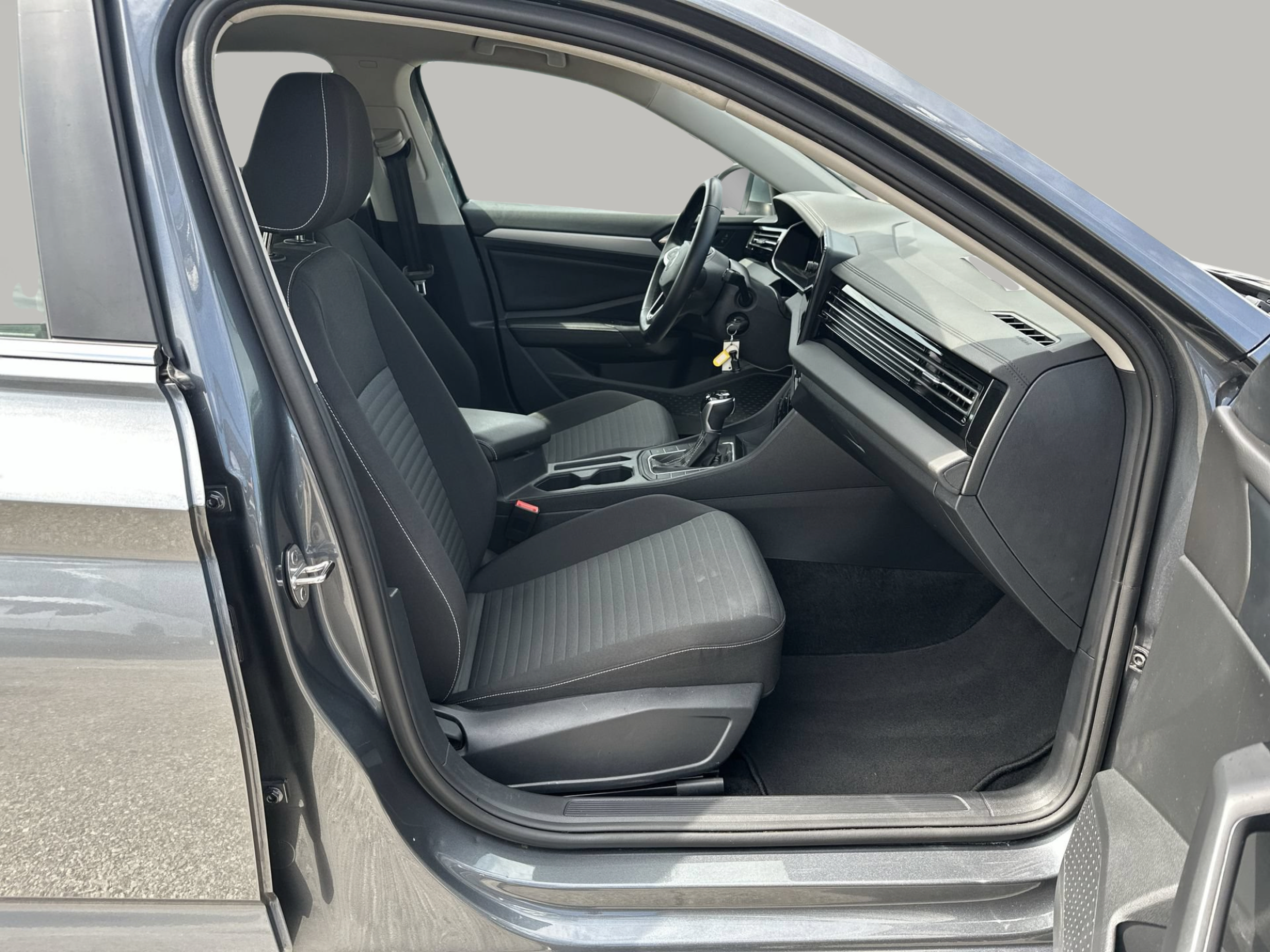 Used 2025 Volkswagen Jetta S FWD image 23