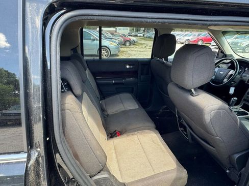 Used 2011 Ford Flex SEL image 18